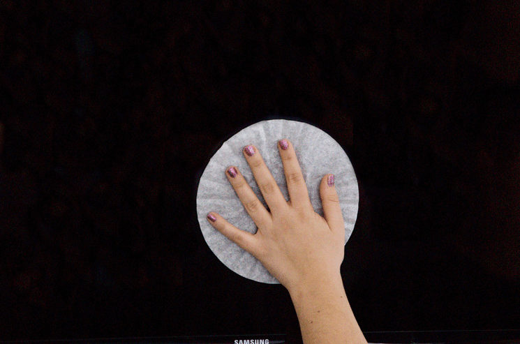 Using a coffee filter to dust a tv screen works because coffee filters don't leave lint.