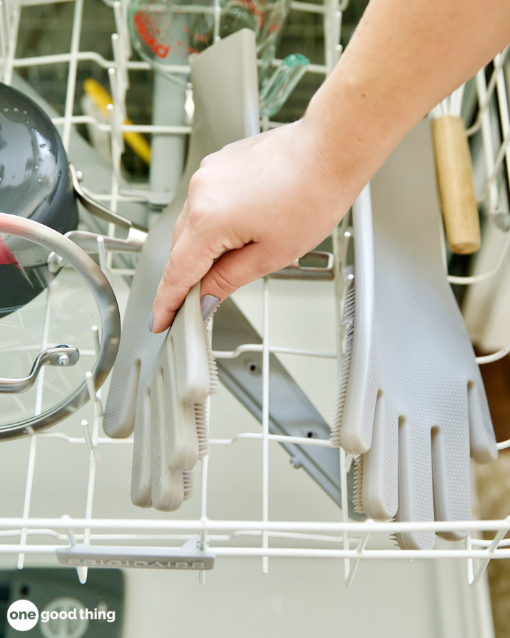 cleaning gloves cleaning gloves