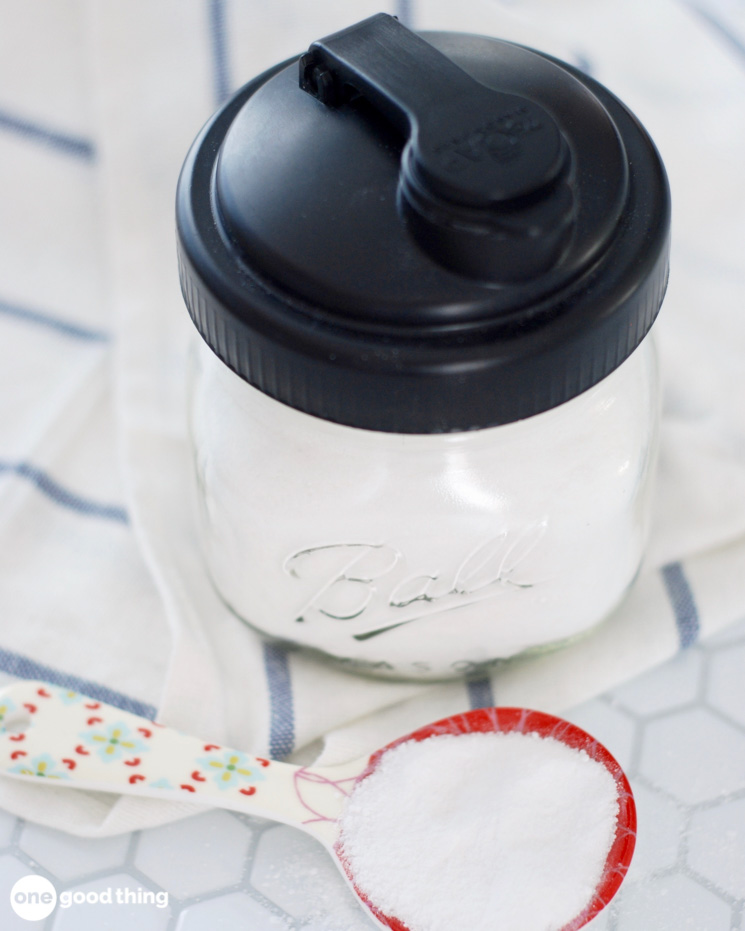 A shaker top mason jar is ideal for storing dishwasher detergent.