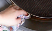 Learn how to effortlessly clean your front load washing machine in just 5 simple steps.